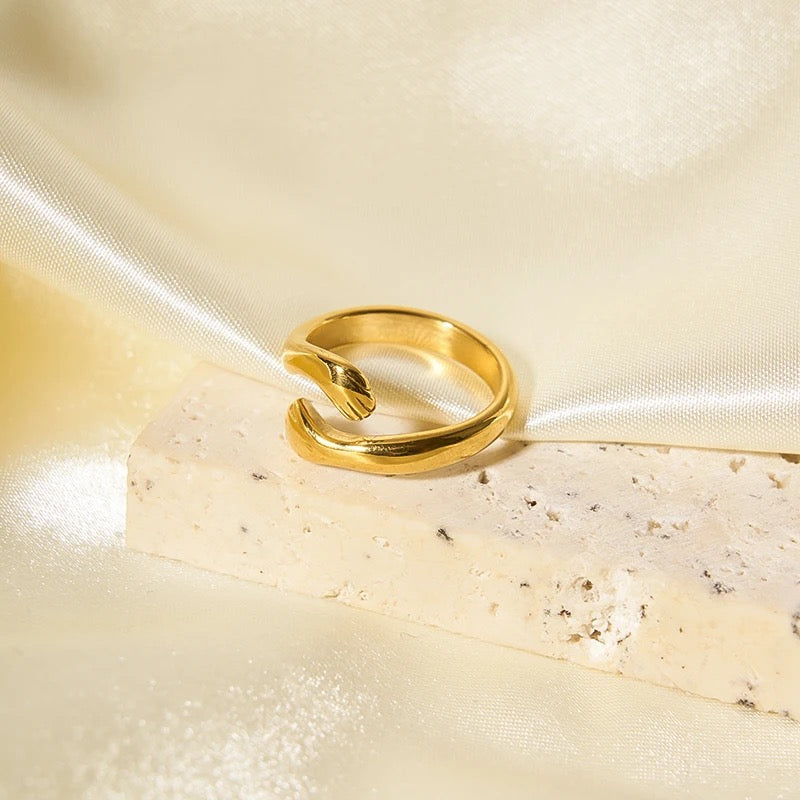 Golden Aura Ring