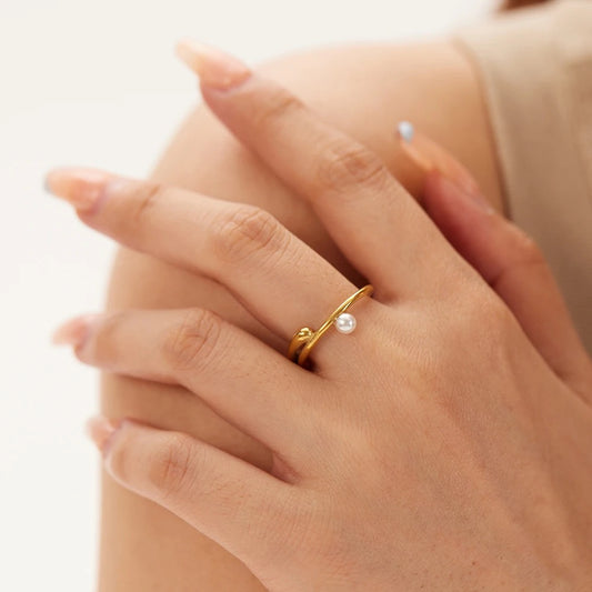 Aveline Ring